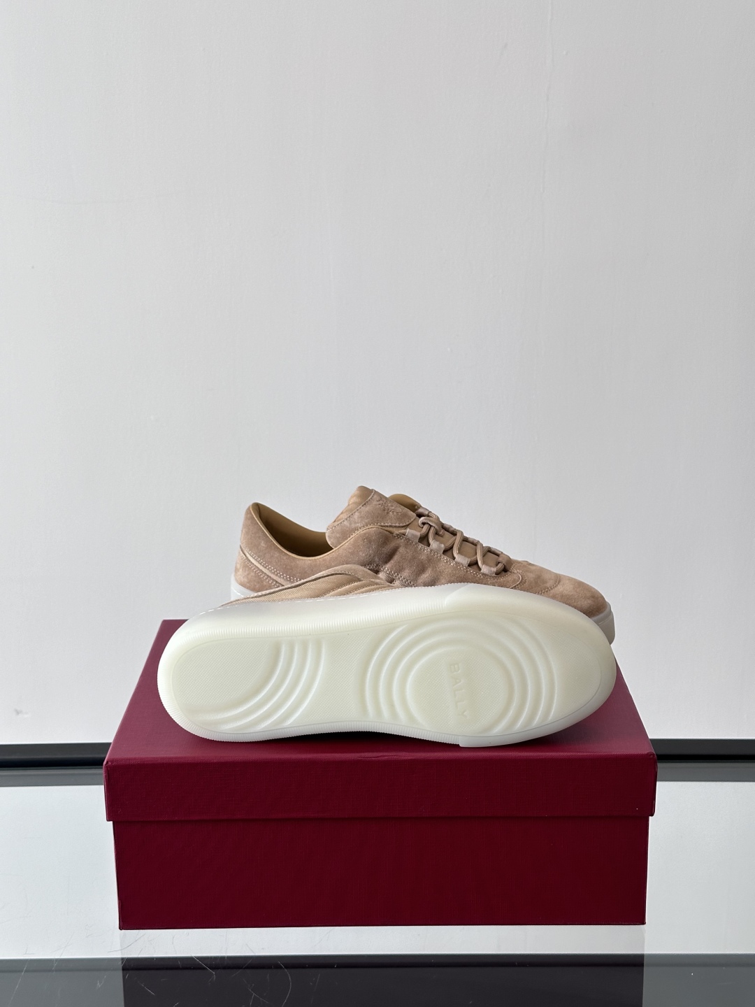 Bally💫新款男士板鞋，Raise系列休闲鞋，这双真嘟很好看耶～侧面织带的logo其实是Bally经典