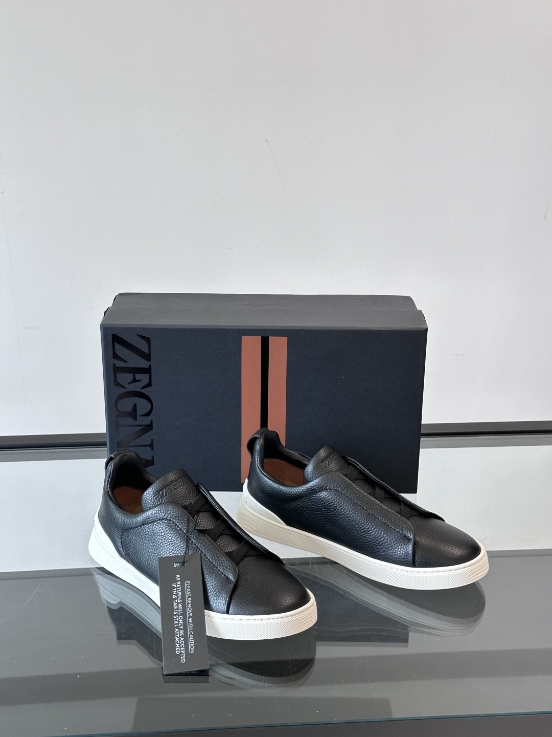 ZEGNA 杰尼亚 奢华休闲TriPle Stitch™ 2025新款男士休闲鞋，选用进口牛皮打造，丰富