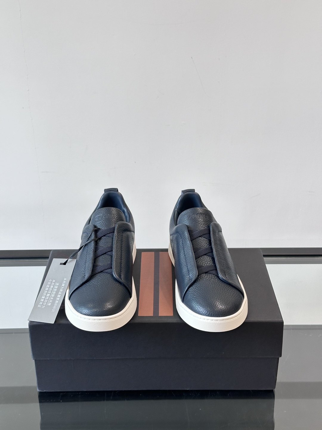 ZEGNA 杰尼亚 奢华休闲TriPle Stitch™ 2025新款男士休闲鞋，选用进口牛皮打造，丰富