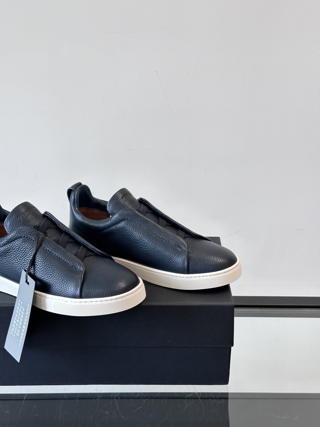 ZEGNA 杰尼亚 奢华休闲TriPle Stitch™ 2025新款男士休闲鞋，选用进口牛皮打造，丰富