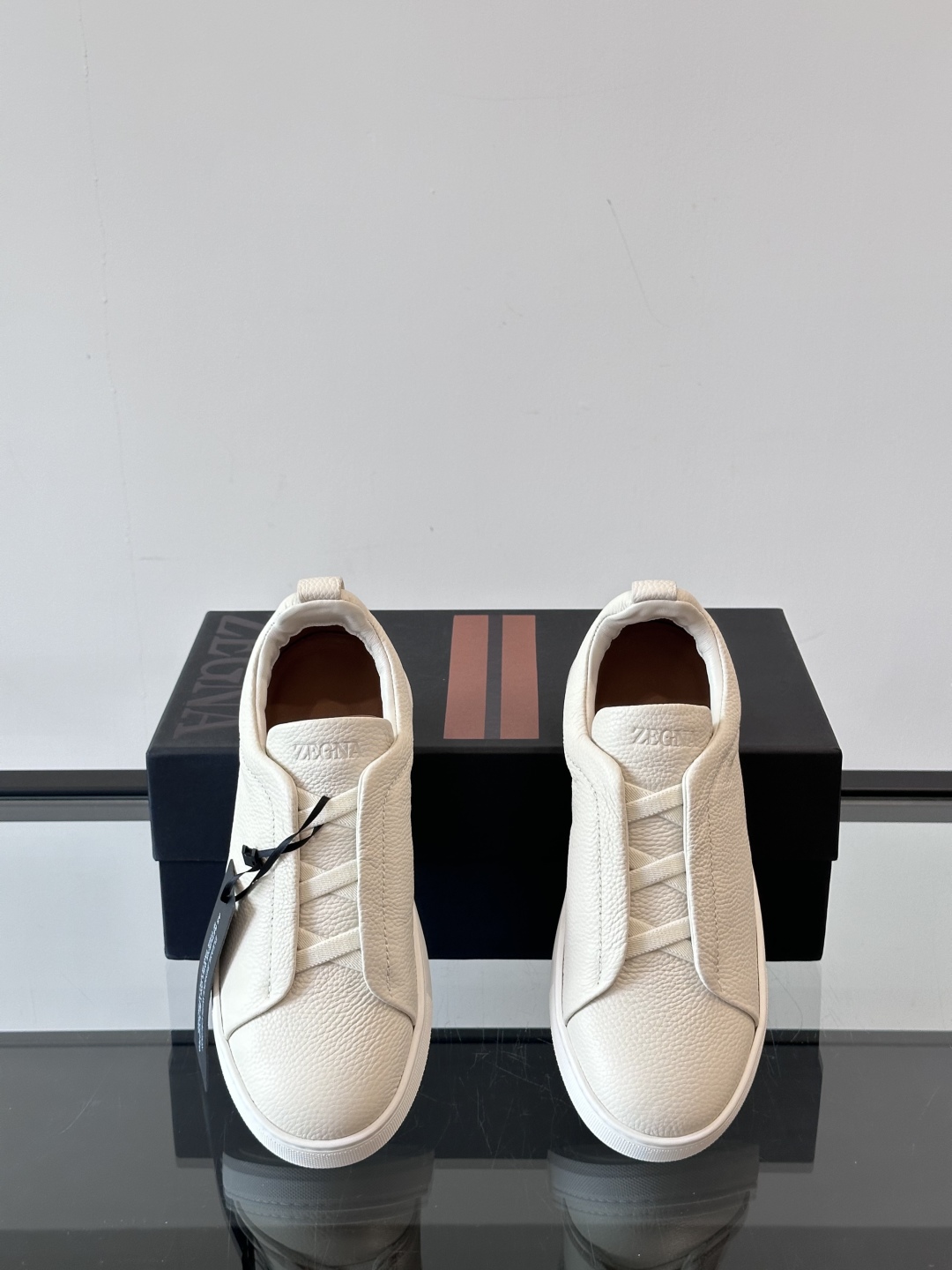 ZEGNA 杰尼亚 奢华休闲TriPle Stitch™ 2025新款男士休闲鞋，选用进口牛皮打造，丰富