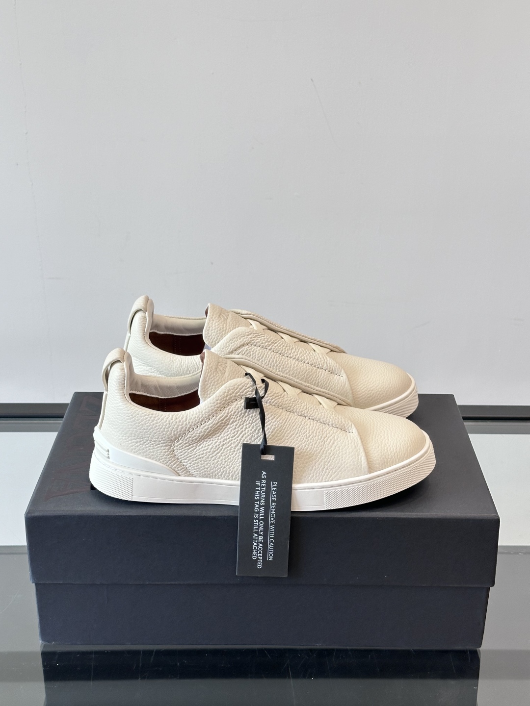 ZEGNA 杰尼亚 奢华休闲TriPle Stitch™ 2025新款男士休闲鞋，选用进口牛皮打造，丰富