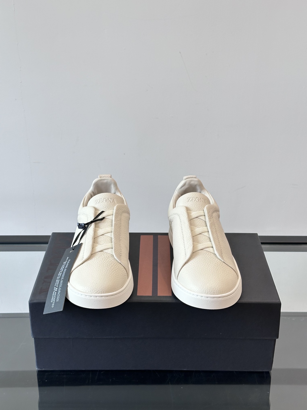 ZEGNA 杰尼亚 奢华休闲TriPle Stitch™ 2025新款男士休闲鞋，选用进口牛皮打造，丰富