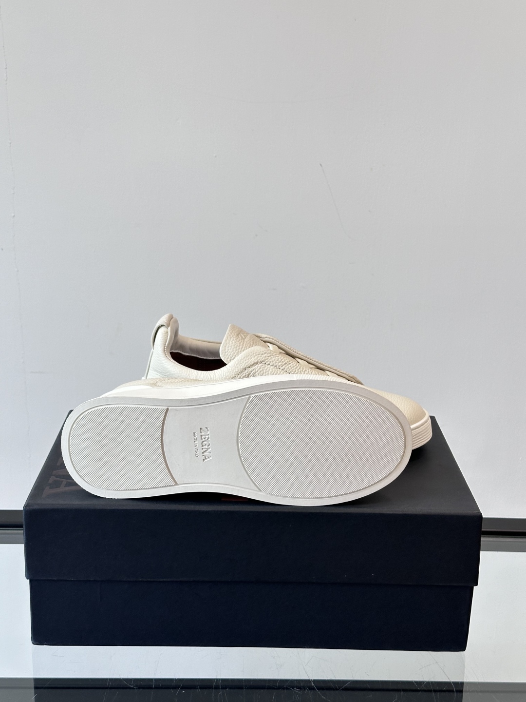 ZEGNA 杰尼亚 奢华休闲TriPle Stitch™ 2025新款男士休闲鞋，选用进口牛皮打造，丰富