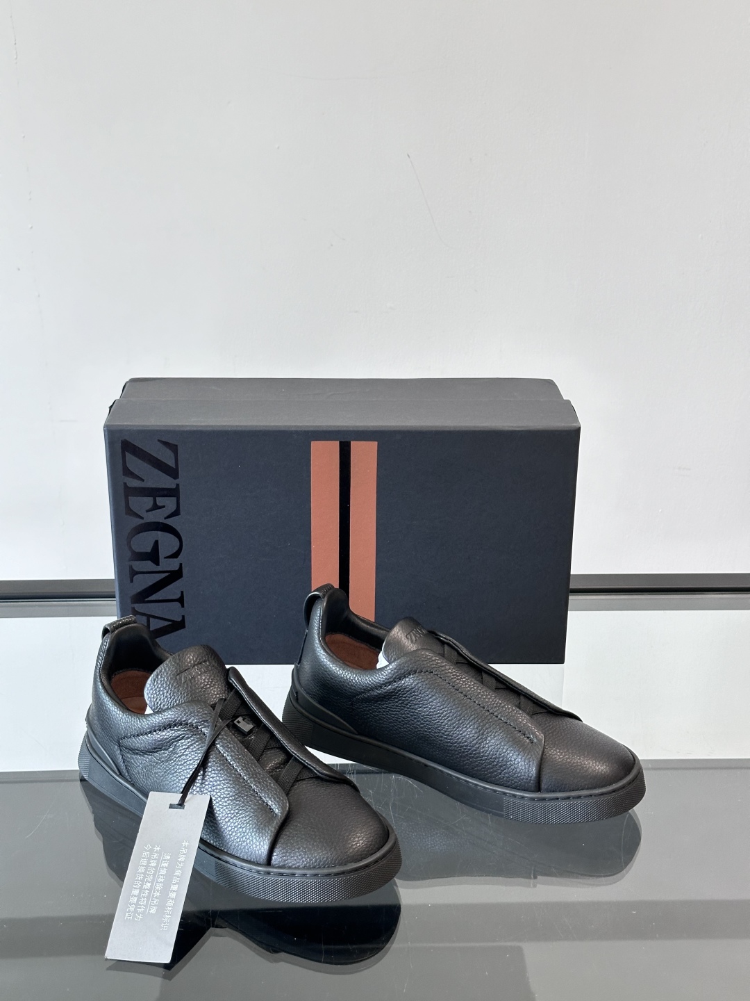 ZEGNA 杰尼亚 奢华休闲TriPle Stitch™ 2025新款男士休闲鞋，选用进口牛皮打造，丰富