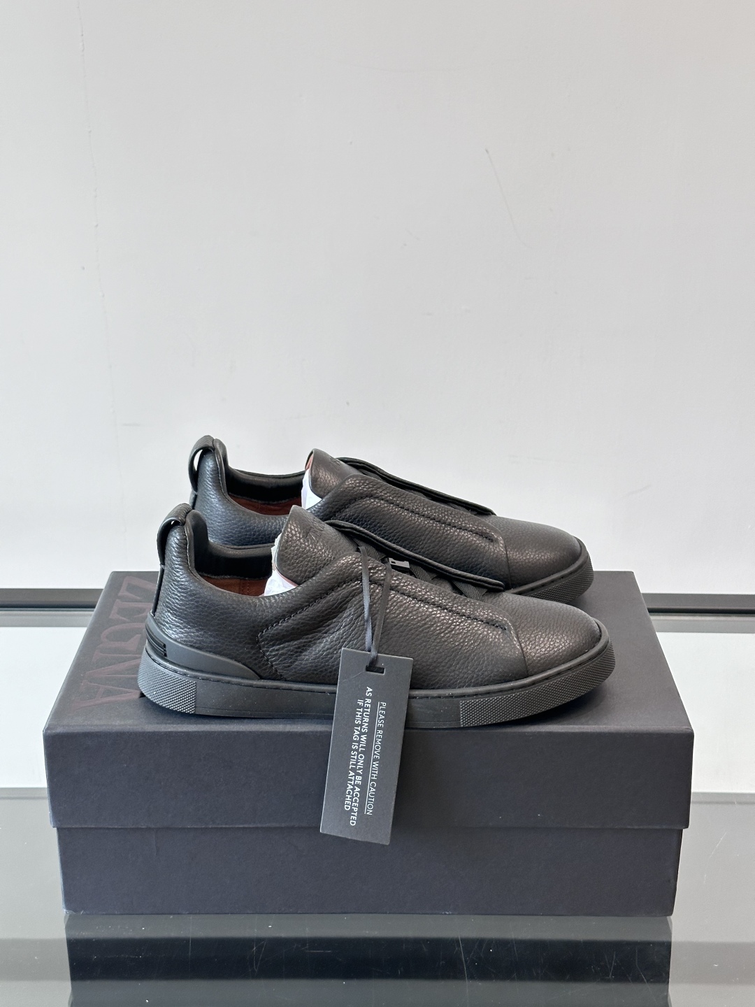 ZEGNA 杰尼亚 奢华休闲TriPle Stitch™ 2025新款男士休闲鞋，选用进口牛皮打造，丰富
