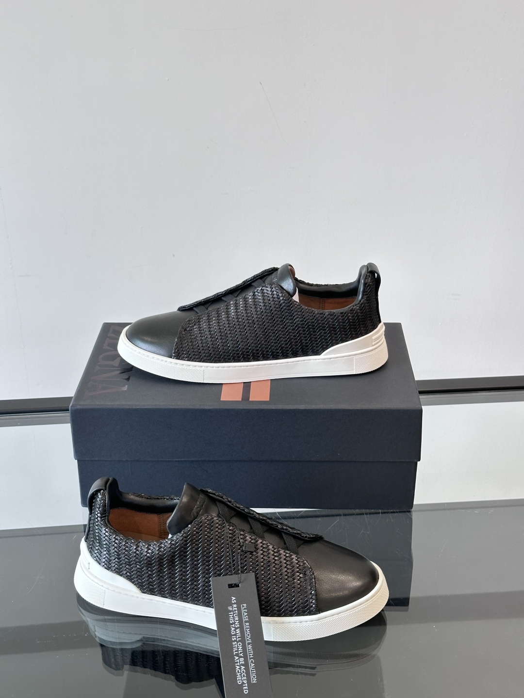 ZEGNA 杰尼亚 奢华休闲TriPle Stitch™ 2025新款男士休闲鞋，选用进口牛皮打造，丰富