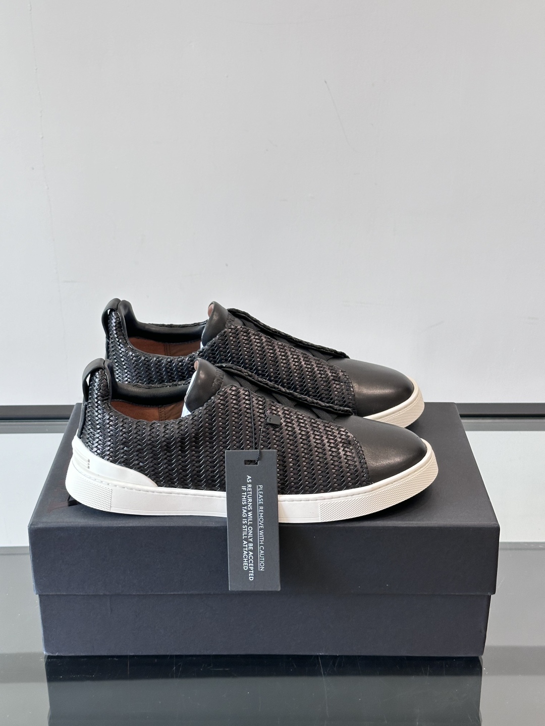 ZEGNA 杰尼亚 奢华休闲TriPle Stitch™ 2025新款男士休闲鞋，选用进口牛皮打造，丰富
