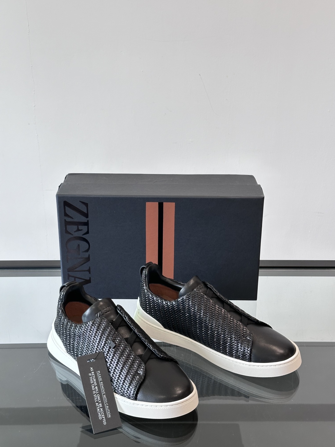 ZEGNA 杰尼亚 奢华休闲TriPle Stitch™ 2025新款男士休闲鞋，选用进口牛皮打造，丰富