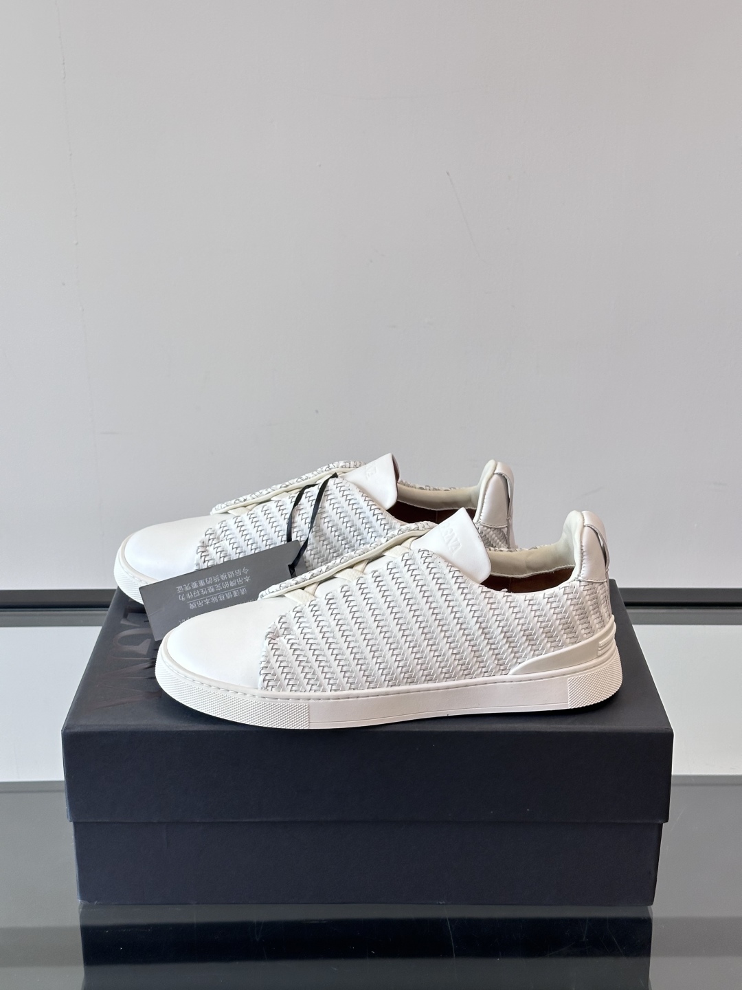 ZEGNA 杰尼亚 奢华休闲TriPle Stitch™ 2025新款男士休闲鞋，选用进口牛皮打造，丰富