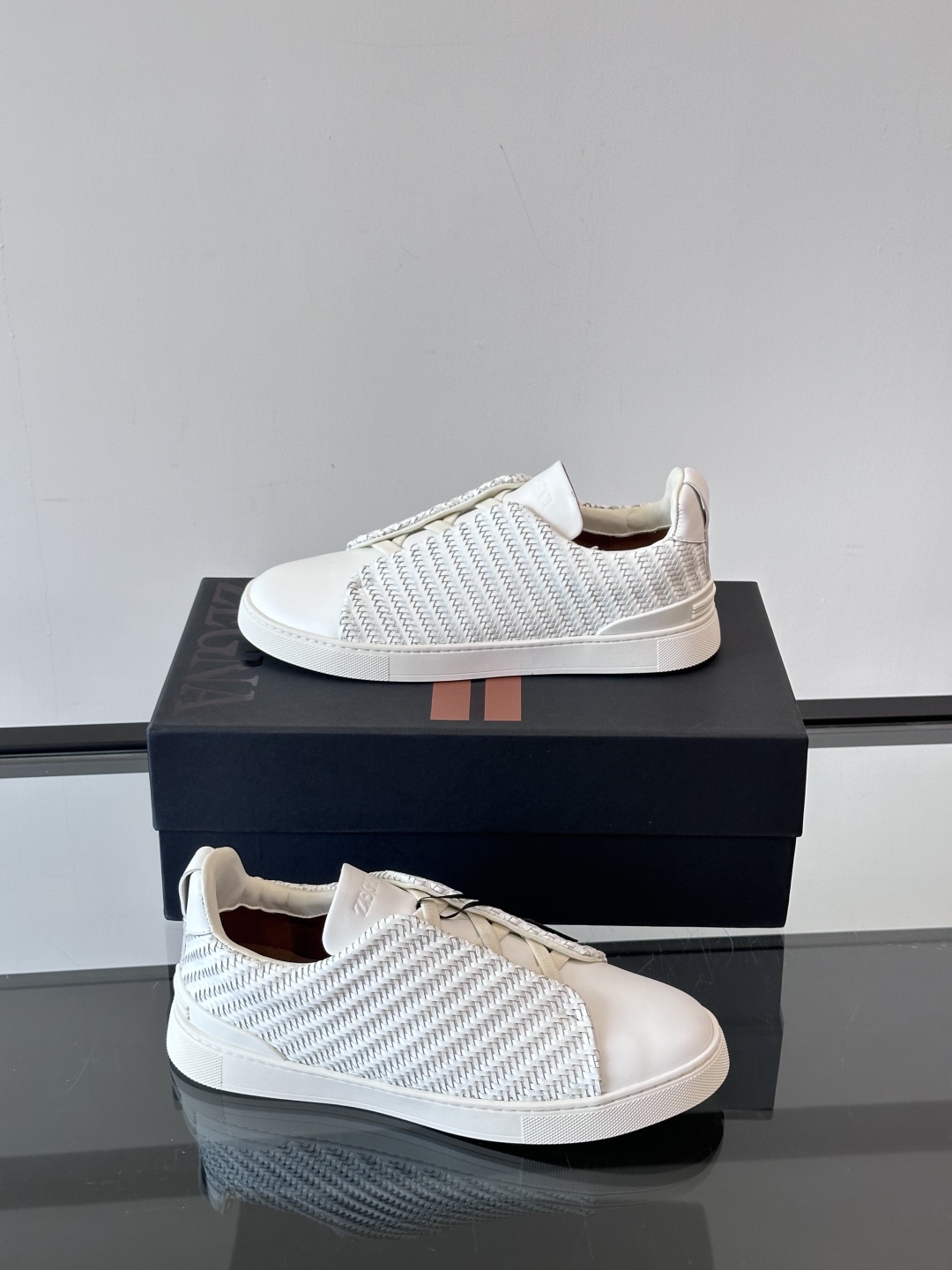 ZEGNA 杰尼亚 奢华休闲TriPle Stitch™ 2025新款男士休闲鞋，选用进口牛皮打造，丰富