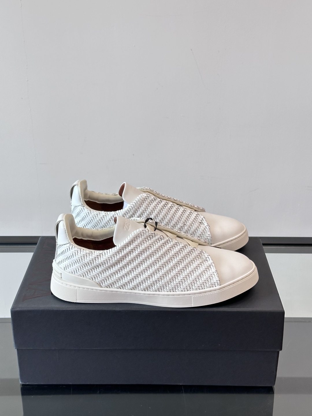 ZEGNA 杰尼亚 奢华休闲TriPle Stitch™ 2025新款男士休闲鞋，选用进口牛皮打造，丰富