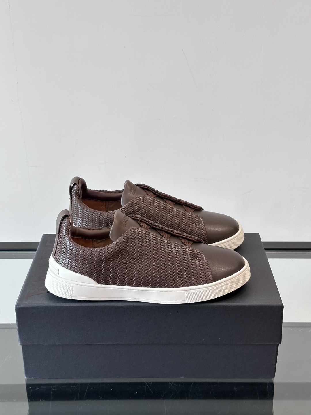 ZEGNA 杰尼亚 奢华休闲TriPle Stitch™ 2025新款男士休闲鞋，选用进口牛皮打造，丰富