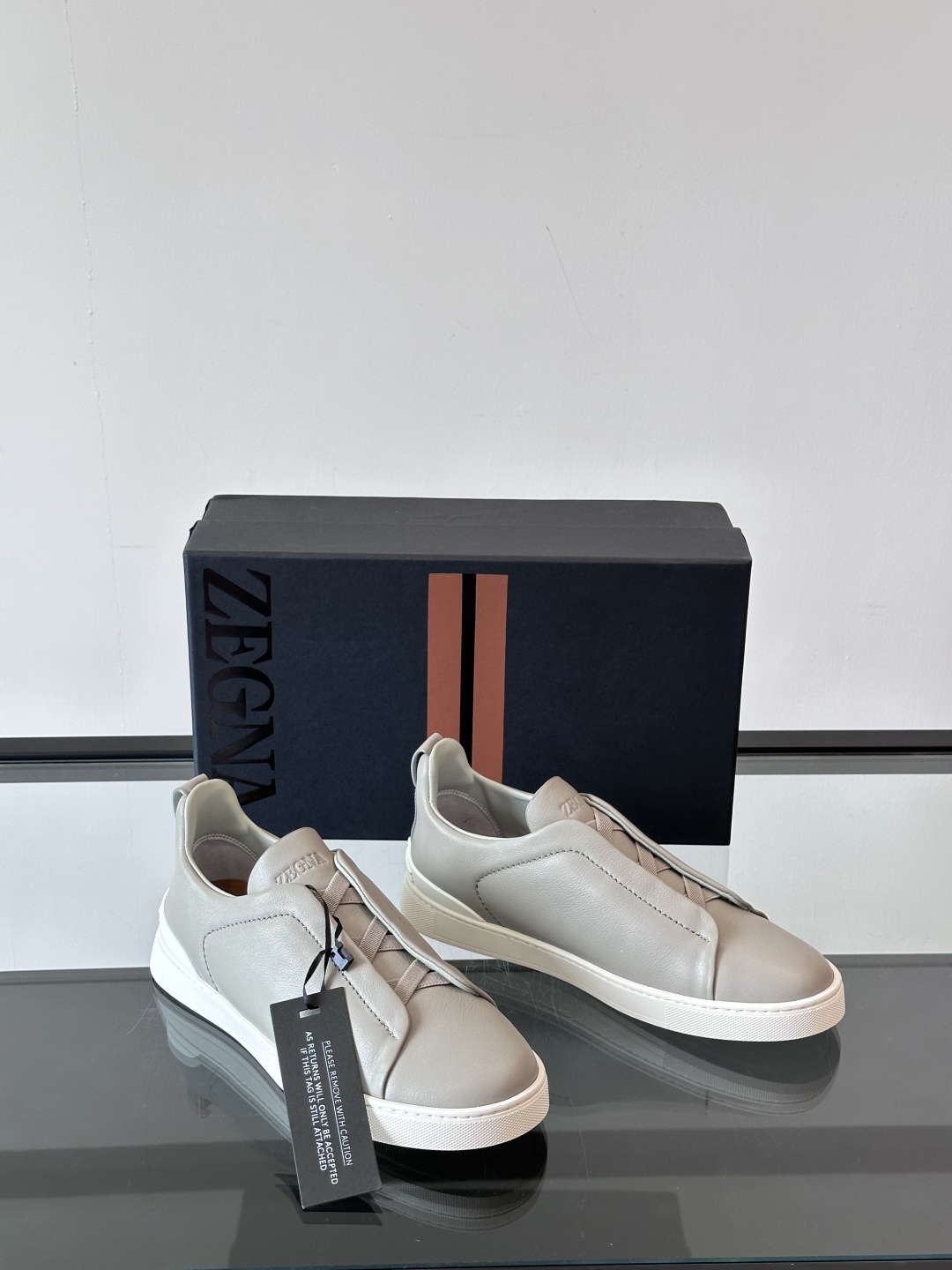ZEGNA 杰尼亚 奢华休闲TriPle Stitch™ 2025新款男士休闲鞋，选用进口牛皮打造，丰富