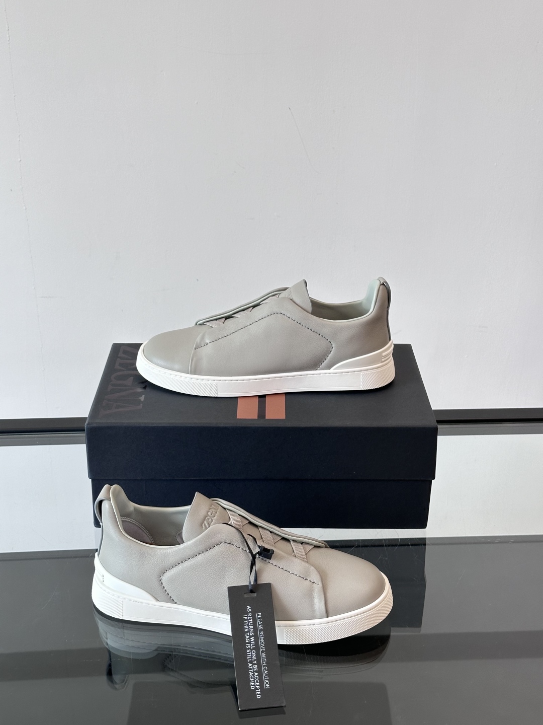 ZEGNA 杰尼亚 奢华休闲TriPle Stitch™ 2025新款男士休闲鞋，选用进口牛皮打造，丰富
