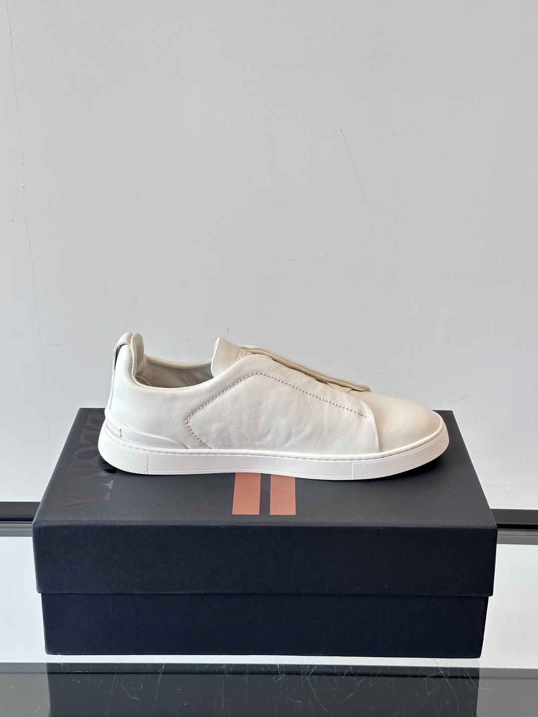 ZEGNA 杰尼亚 奢华休闲TriPle Stitch™ 2025新款男士休闲鞋，选用进口牛皮打造，丰富
