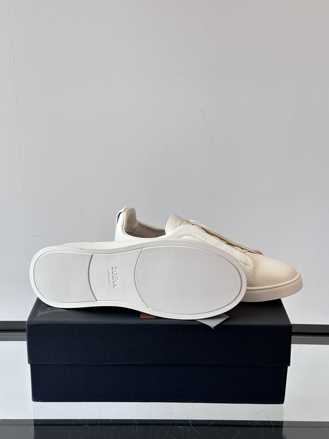 ZEGNA 杰尼亚 奢华休闲TriPle Stitch™ 2025新款男士休闲鞋，选用进口牛皮打造，丰富