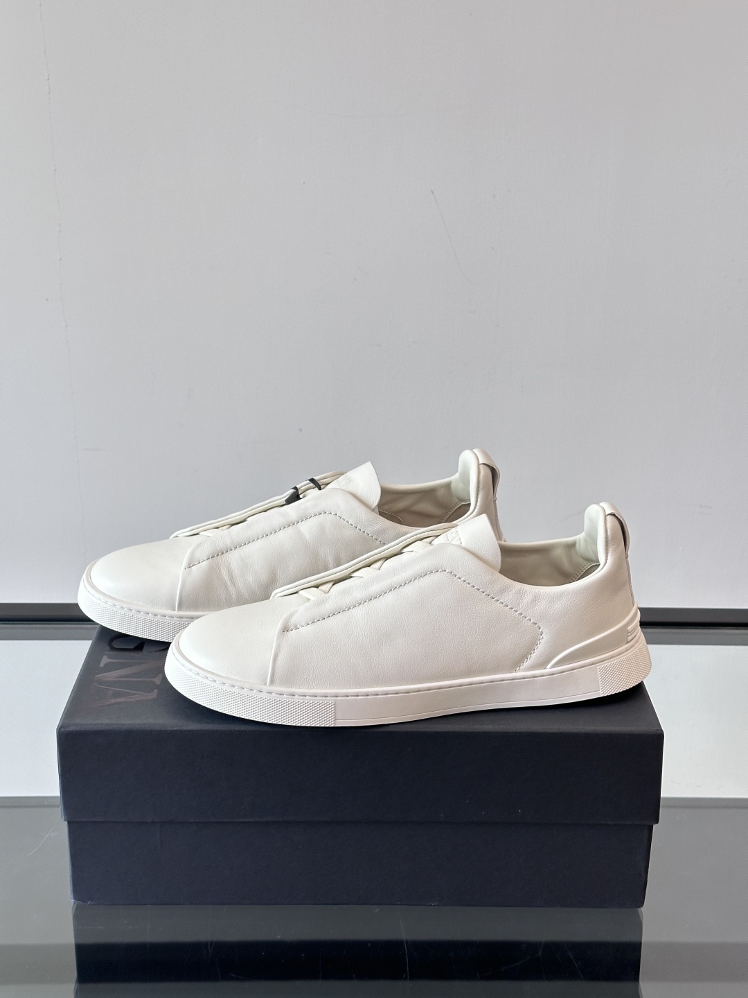 ZEGNA 杰尼亚 奢华休闲TriPle Stitch™ 2025新款男士休闲鞋，选用进口牛皮打造，丰富