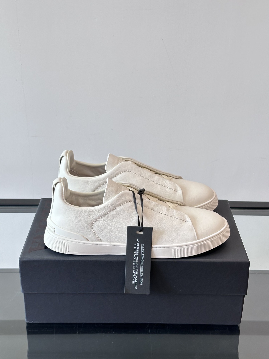 ZEGNA 杰尼亚 奢华休闲TriPle Stitch™ 2025新款男士休闲鞋，选用进口牛皮打造，丰富