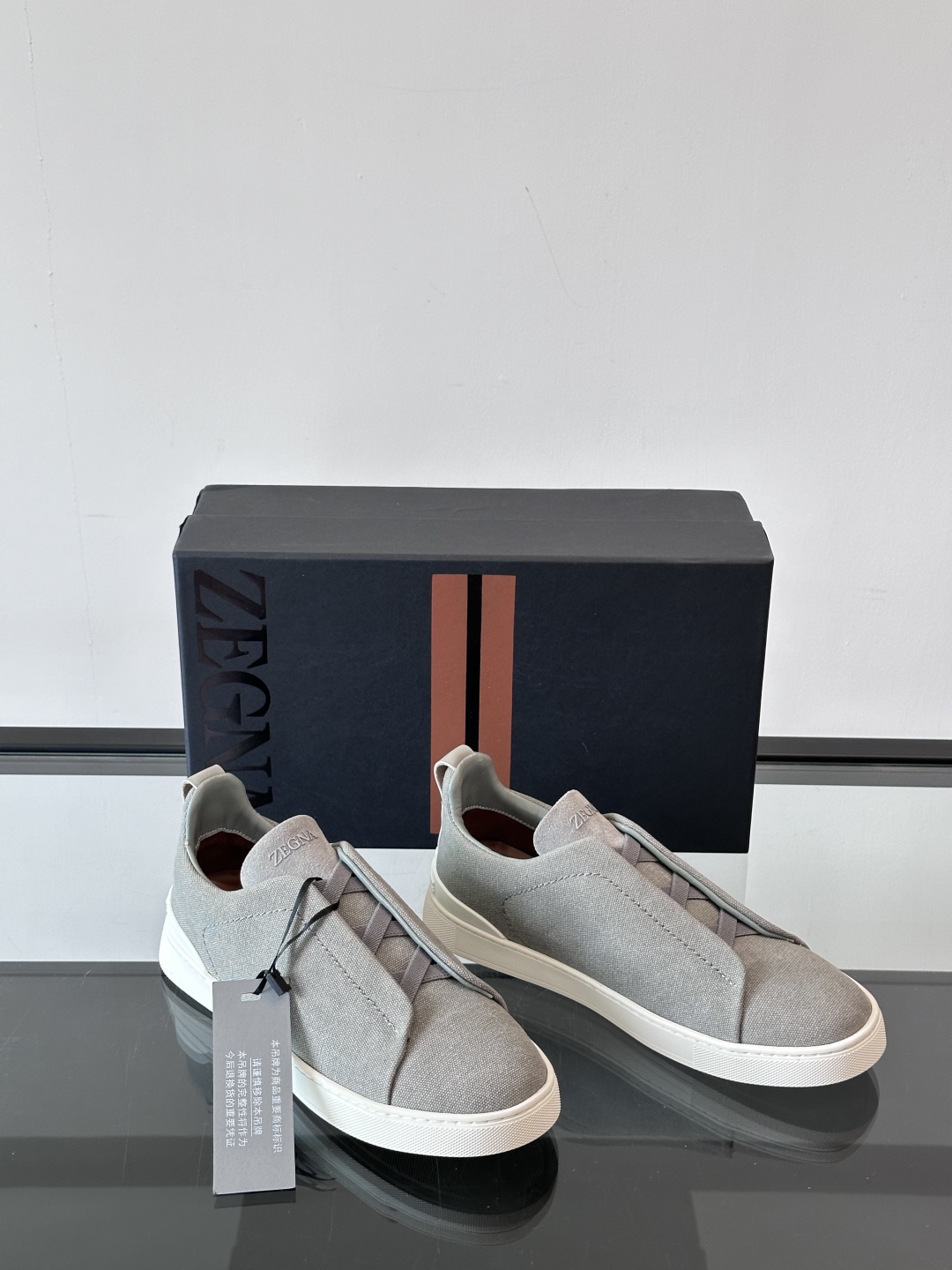 ZEGNA 杰尼亚 奢华休闲TriPle Stitch™ 2025新款男士休闲鞋，选用进口水洗牛仔面料打