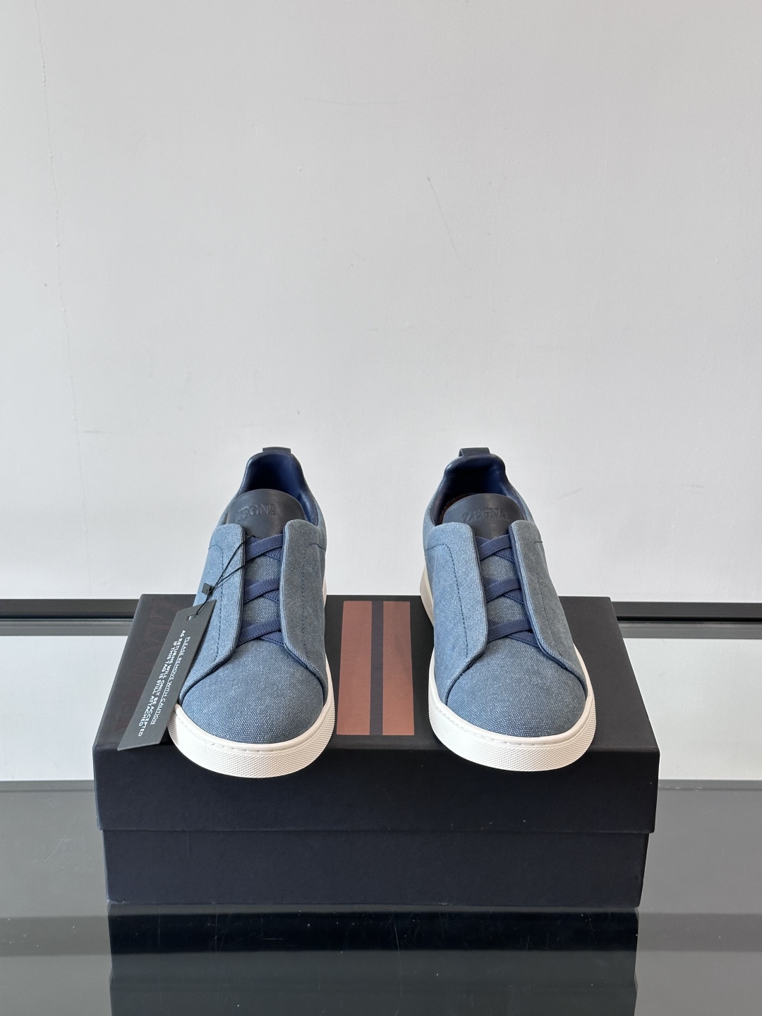 ZEGNA 杰尼亚 奢华休闲TriPle Stitch™ 2025新款男士休闲鞋，选用进口水洗牛仔面料打