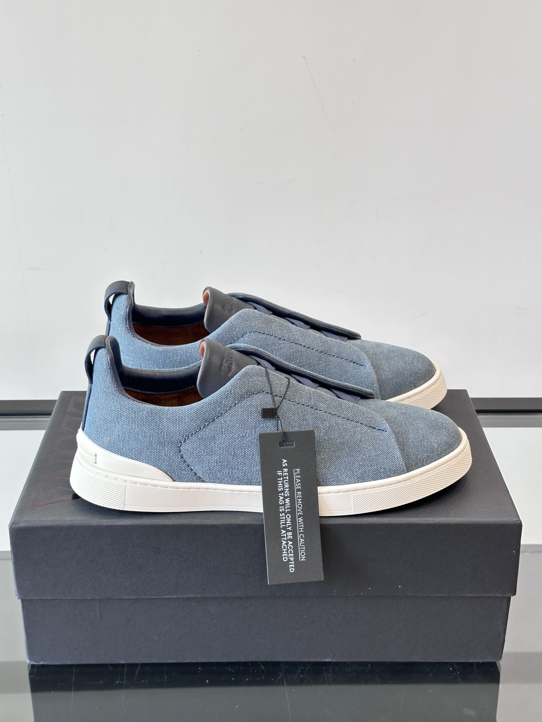 ZEGNA 杰尼亚 奢华休闲TriPle Stitch™ 2025新款男士休闲鞋，选用进口水洗牛仔面料打
