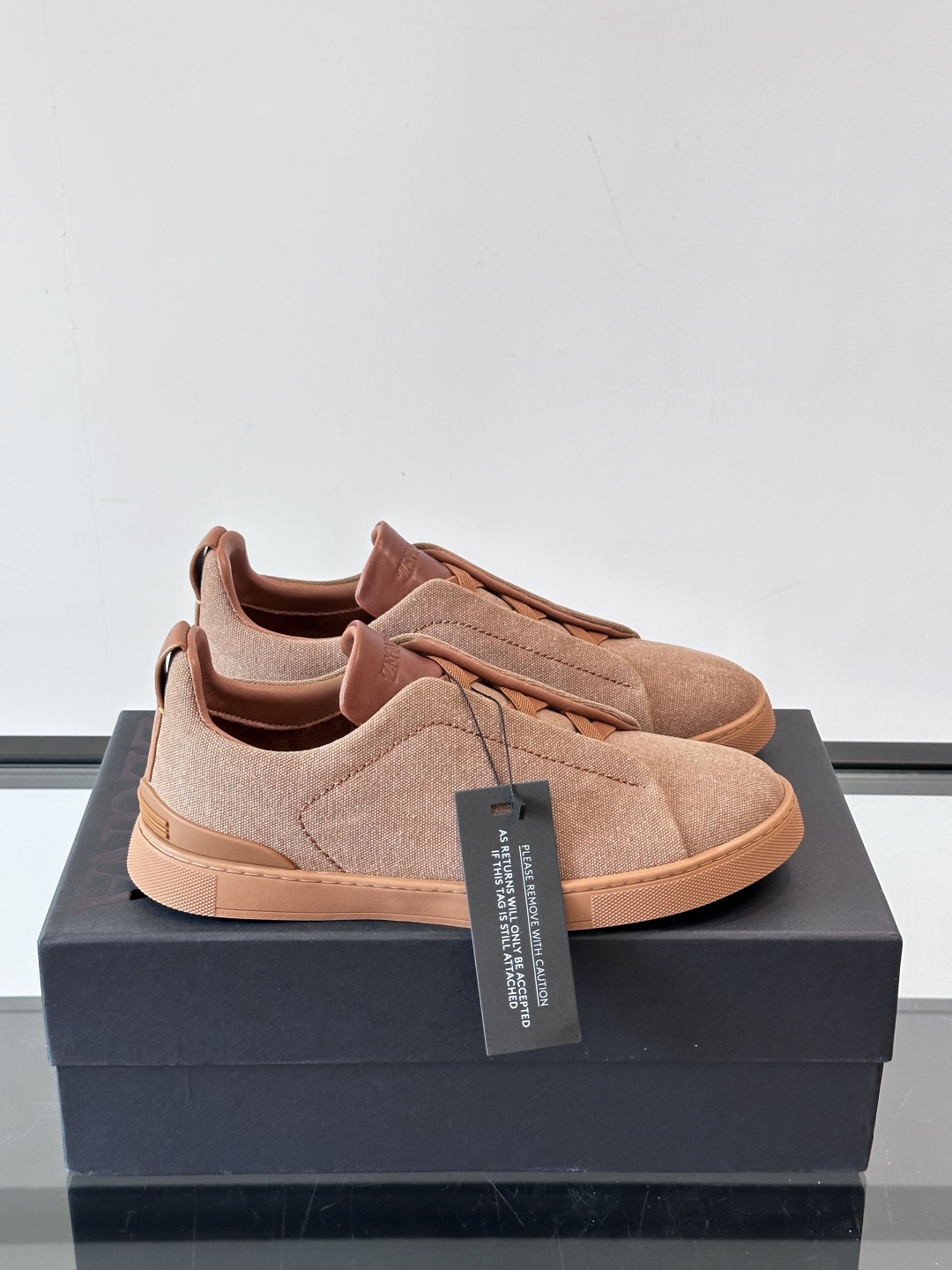 ZEGNA 杰尼亚 奢华休闲TriPle Stitch™ 2025新款男士休闲鞋，选用进口水洗牛仔面料打