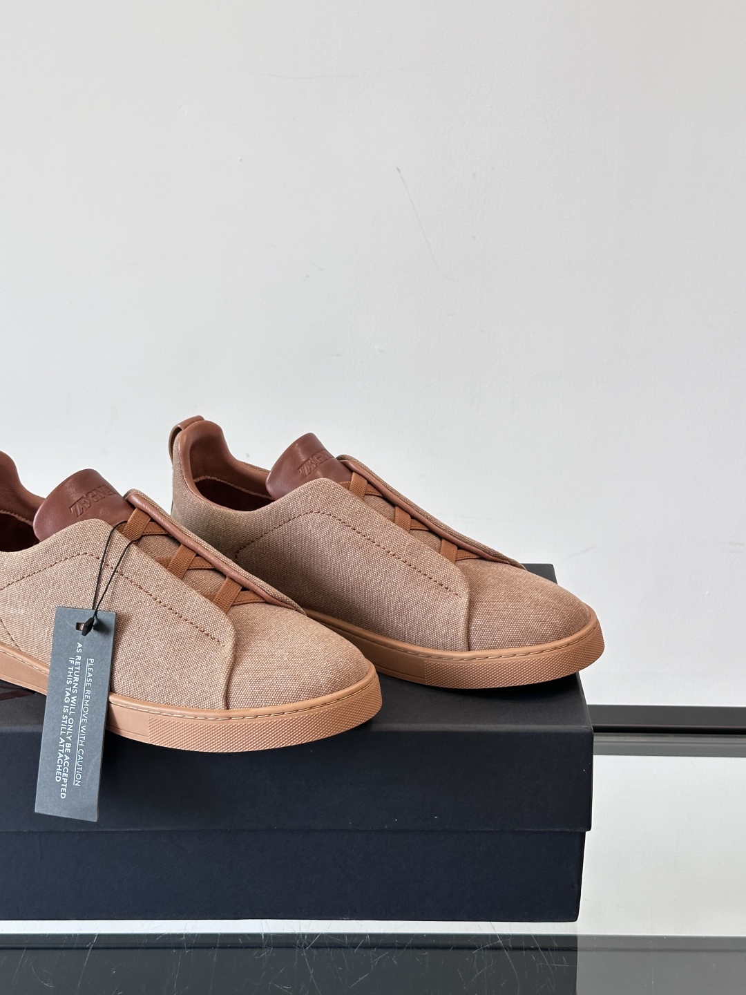 ZEGNA 杰尼亚 奢华休闲TriPle Stitch™ 2025新款男士休闲鞋，选用进口水洗牛仔面料打