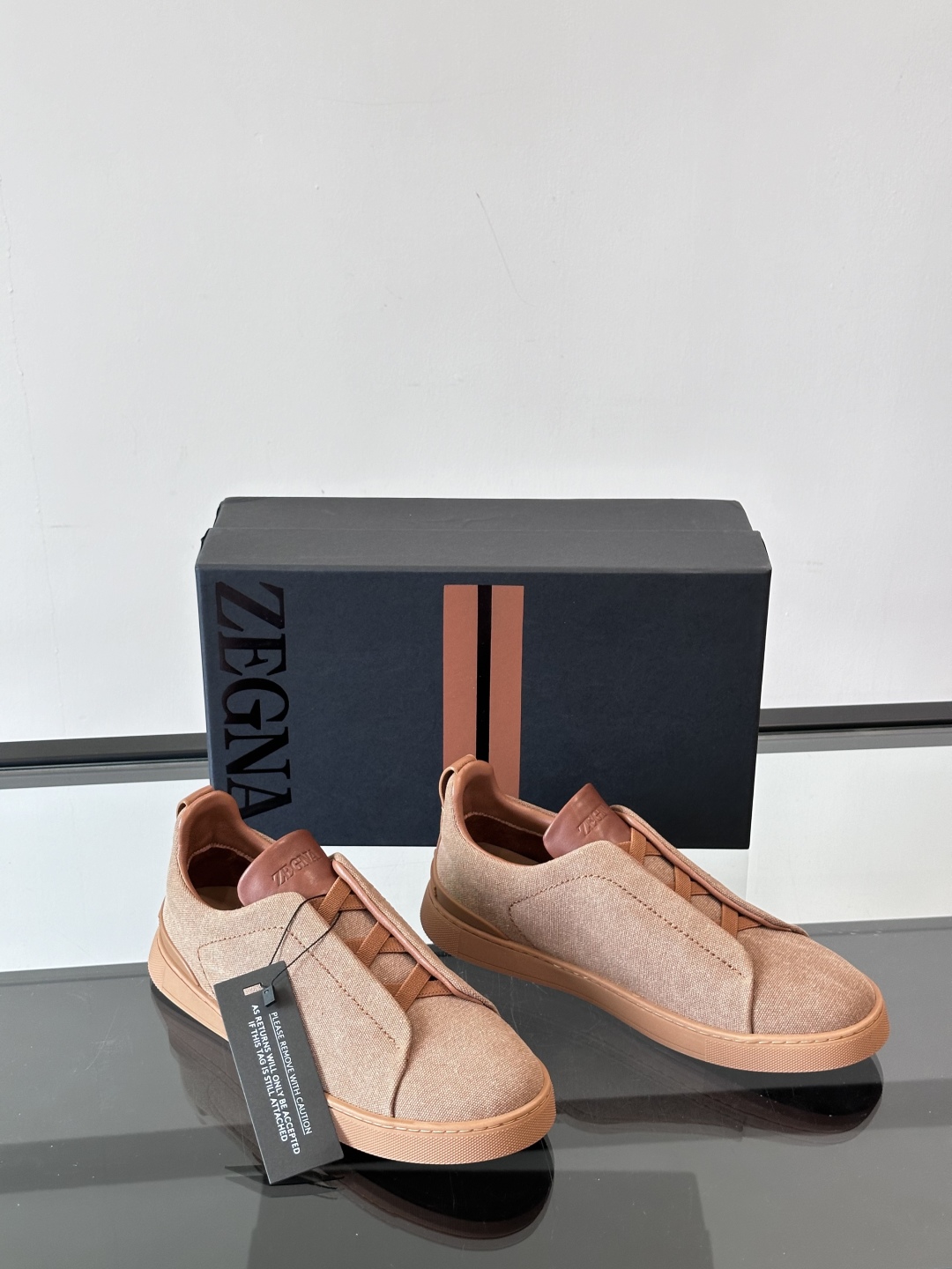 ZEGNA 杰尼亚 奢华休闲TriPle Stitch™ 2025新款男士休闲鞋，选用进口水洗牛仔面料打