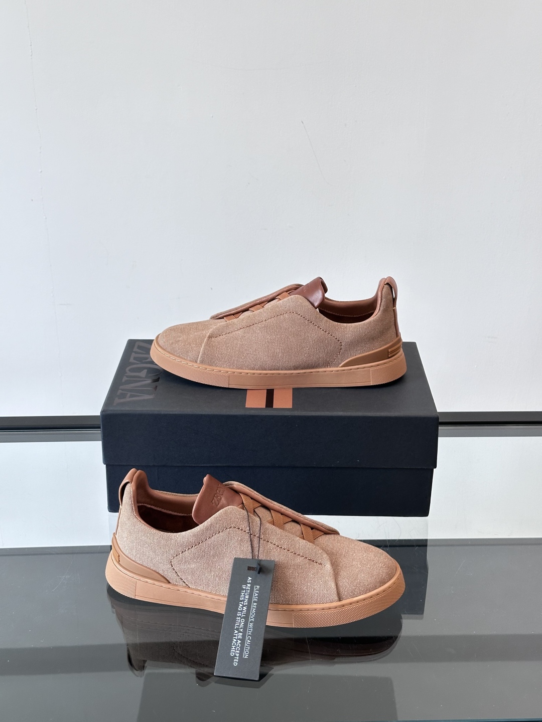 ZEGNA 杰尼亚 奢华休闲TriPle Stitch™ 2025新款男士休闲鞋，选用进口水洗牛仔面料打