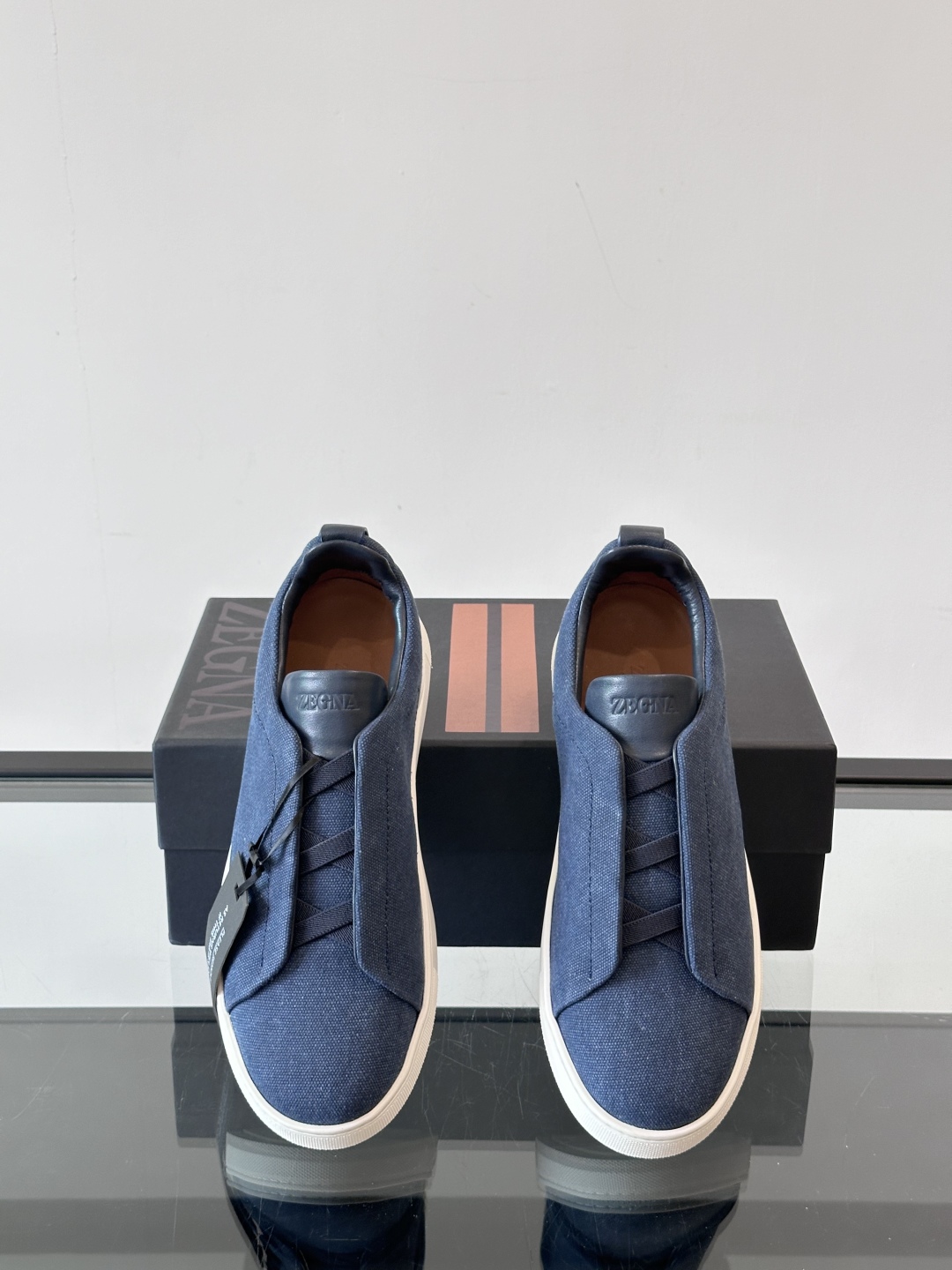 ZEGNA 杰尼亚 奢华休闲TriPle Stitch™ 2025新款男士休闲鞋，选用进口水洗牛仔面料打