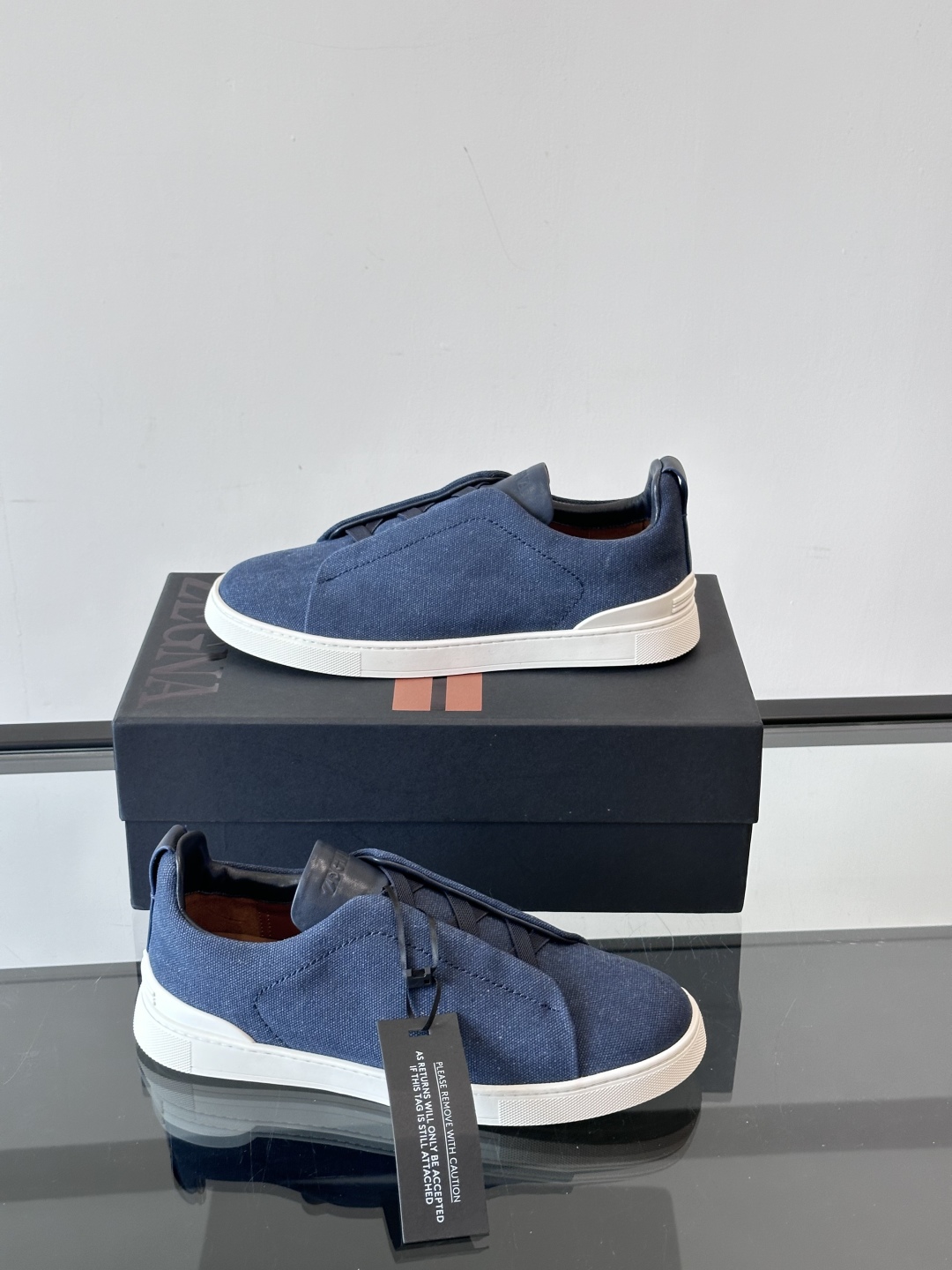 ZEGNA 杰尼亚 奢华休闲TriPle Stitch™ 2025新款男士休闲鞋，选用进口水洗牛仔面料打