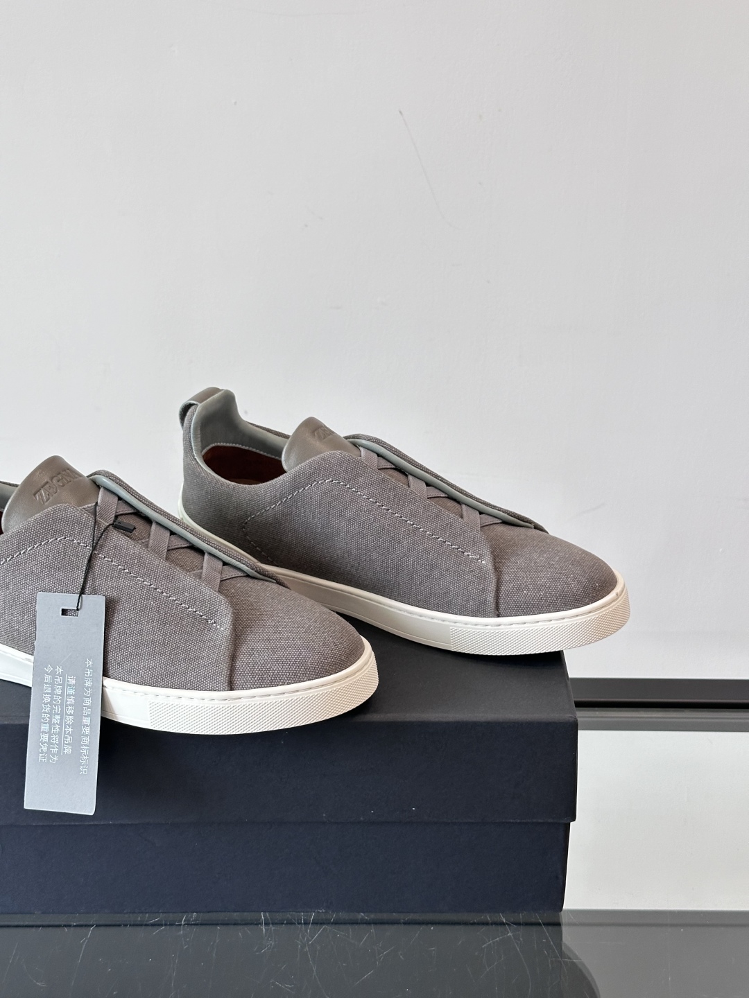 ZEGNA 杰尼亚 奢华休闲TriPle Stitch™ 2025新款男士休闲鞋，选用进口水洗牛仔面料打