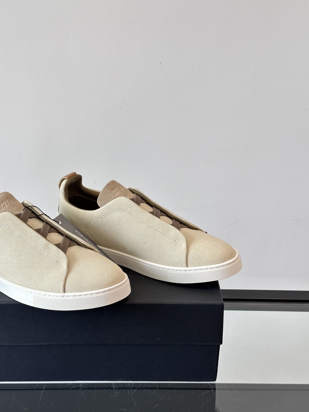 ZEGNA 杰尼亚 奢华休闲TriPle Stitch™ 2025新款男士休闲鞋，选用进口水洗牛仔面料打