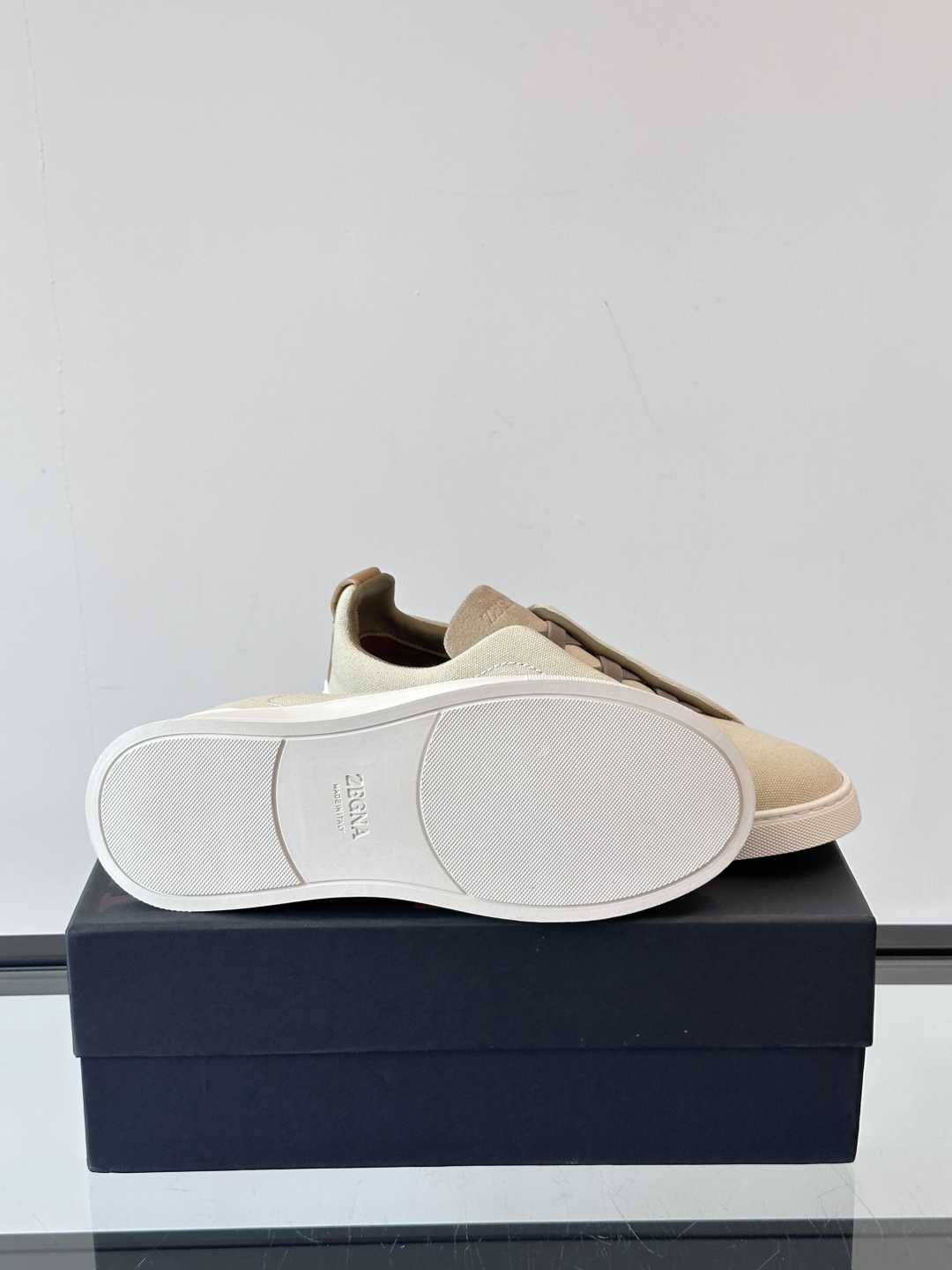 ZEGNA 杰尼亚 奢华休闲TriPle Stitch™ 2025新款男士休闲鞋，选用进口水洗牛仔面料打