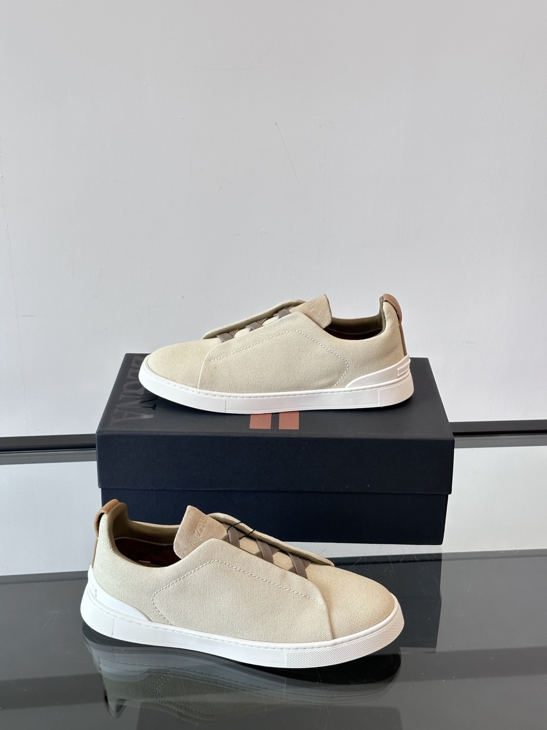 ZEGNA 杰尼亚 奢华休闲TriPle Stitch™ 2025新款男士休闲鞋，选用进口水洗牛仔面料打