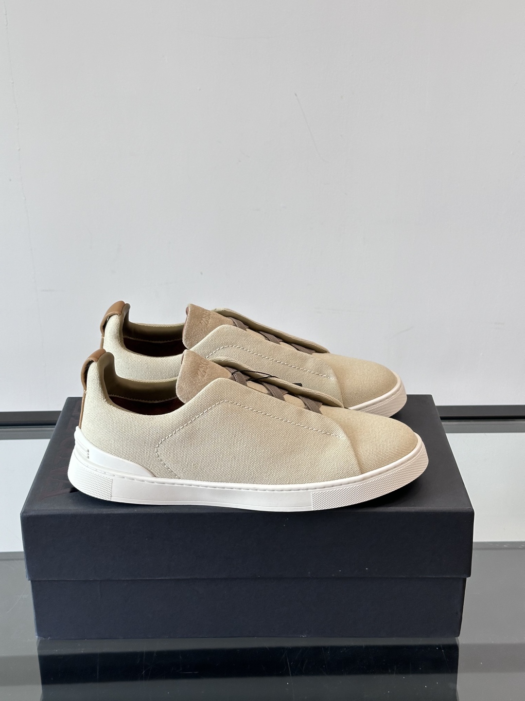 ZEGNA 杰尼亚 奢华休闲TriPle Stitch™ 2025新款男士休闲鞋，选用进口水洗牛仔面料打