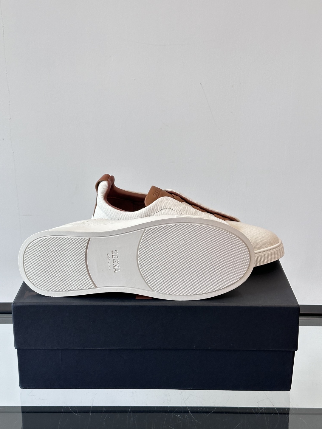 ZEGNA 杰尼亚 奢华休闲TriPle Stitch™ 2025新款男士休闲鞋，选用进口水洗牛仔面料打