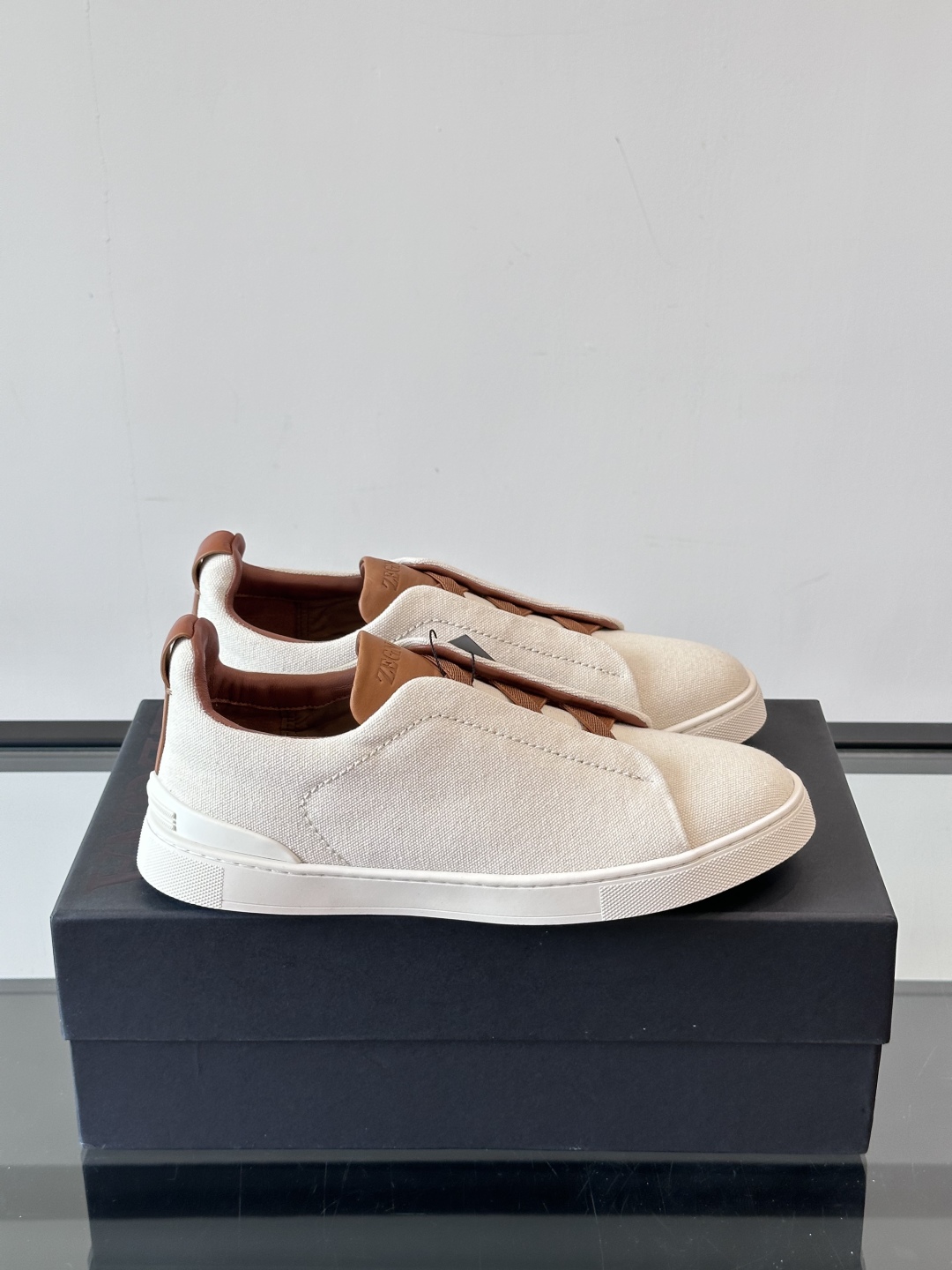 ZEGNA 杰尼亚 奢华休闲TriPle Stitch™ 2025新款男士休闲鞋，选用进口水洗牛仔面料打