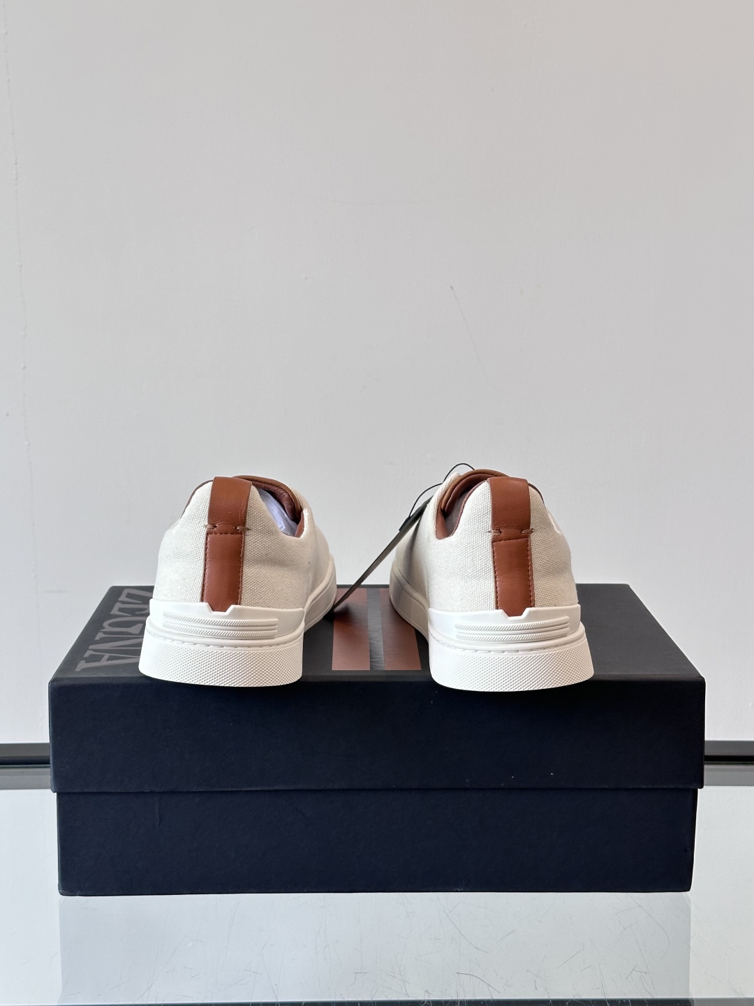 ZEGNA 杰尼亚 奢华休闲TriPle Stitch™ 2025新款男士休闲鞋，选用进口水洗牛仔面料打