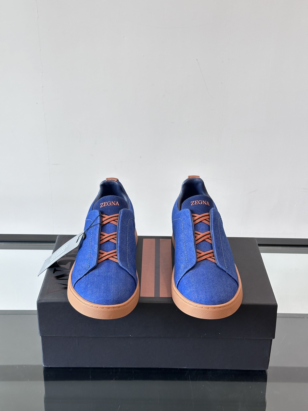 ZEGNA 杰尼亚 奢华休闲TriPle Stitch™ 2025新款男士休闲鞋，选用进口水洗牛仔面料打