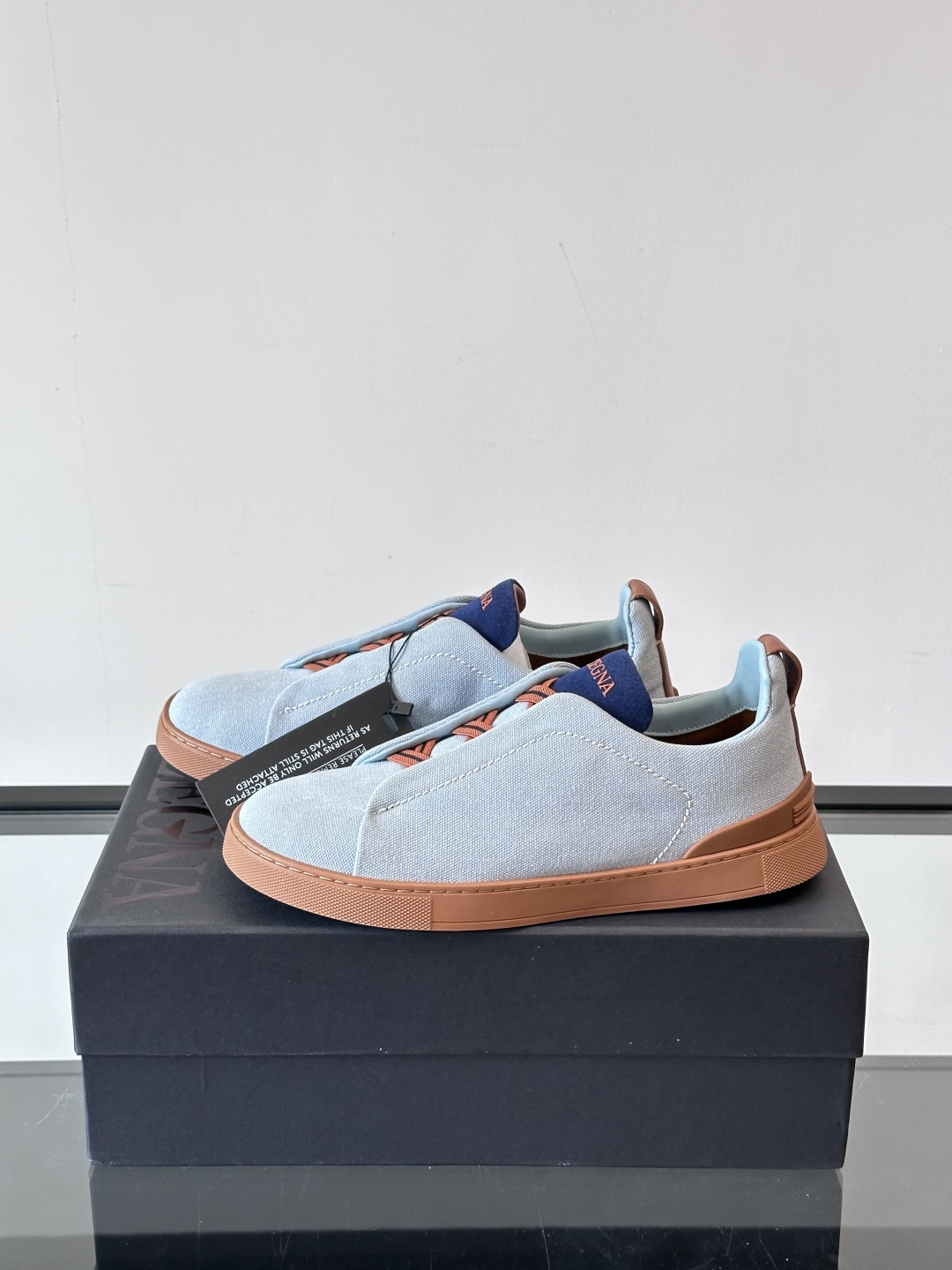 ZEGNA 杰尼亚 奢华休闲TriPle Stitch™ 2025新款男士休闲鞋，选用进口水洗牛仔面料打