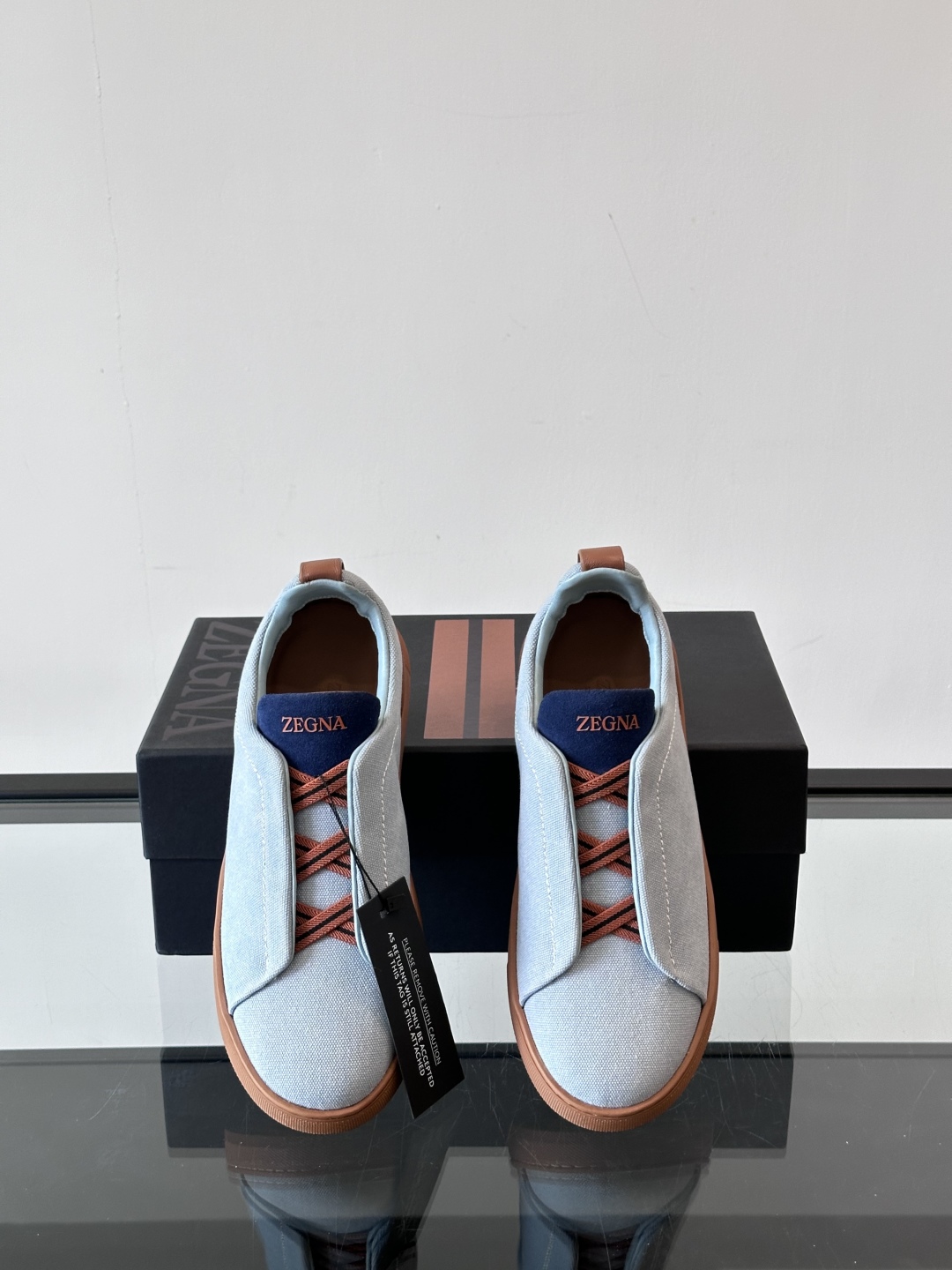 ZEGNA 杰尼亚 奢华休闲TriPle Stitch™ 2025新款男士休闲鞋，选用进口水洗牛仔面料打