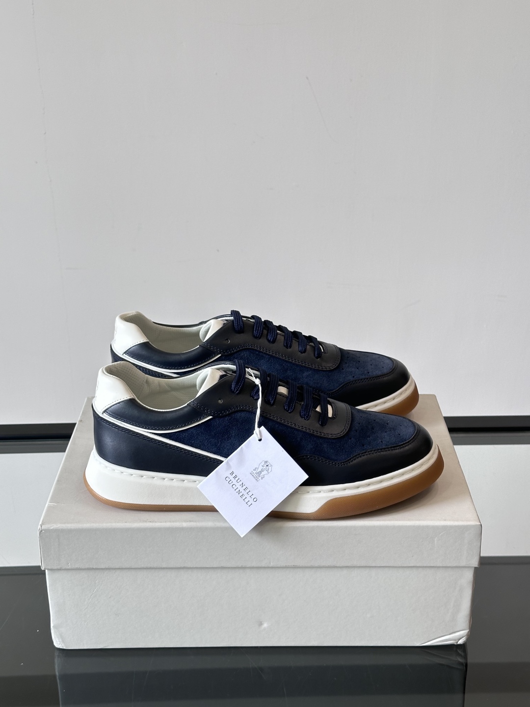 Brunello Cucinelli 春夏新款拼色运动板男鞋 此款运动鞋面料采用意大利进口高丝光水洗翻毛