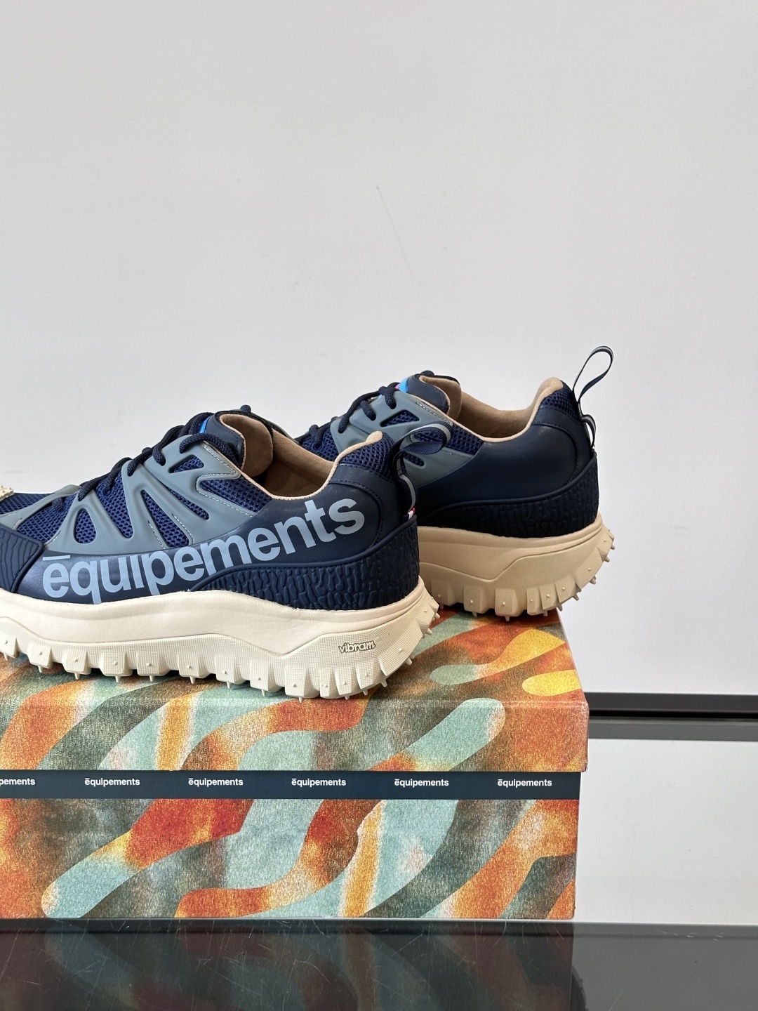 MONCLER✖️SALEHEBEMBURYTrailgriP Amoeba,这双运动鞋,宛如时尚与活力
