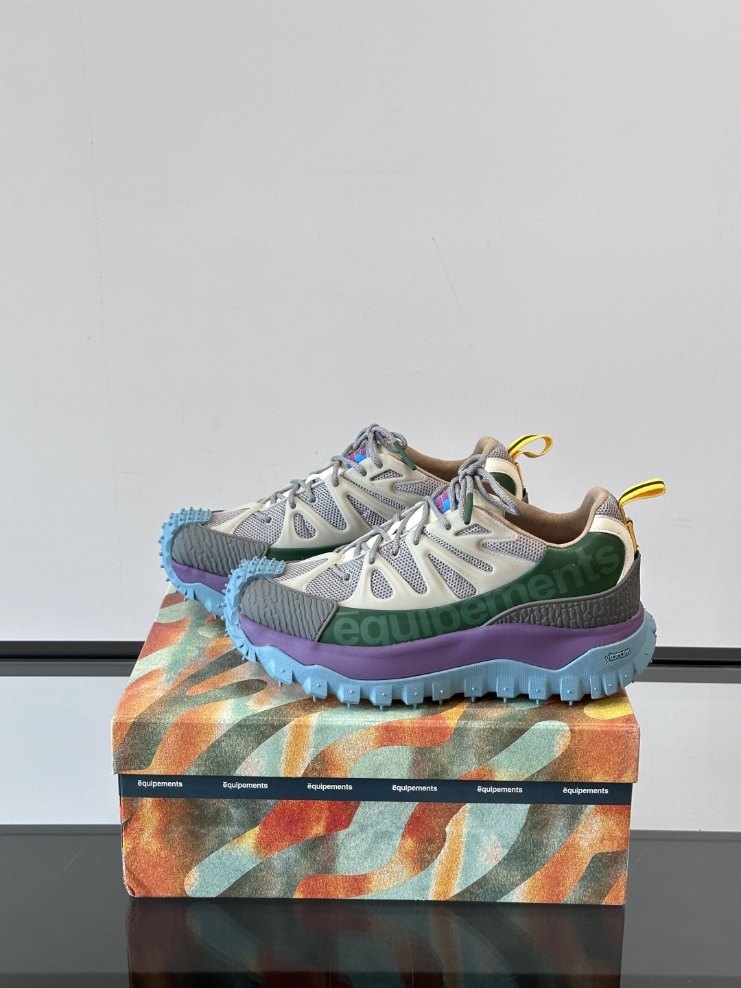MONCLER✖️SALEHEBEMBURYTrailgriP Amoeba,这双运动鞋,宛如时尚与活力