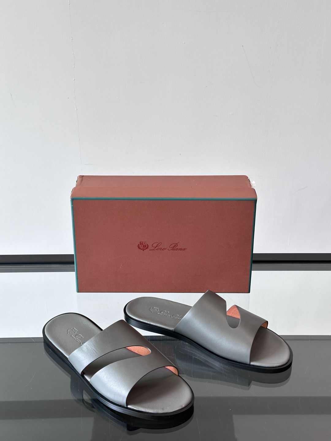 Loro Piana 男装拖鞋25ss 春夏系列 lP英伦休闲拖鞋 Loro Piana 25ss 春夏