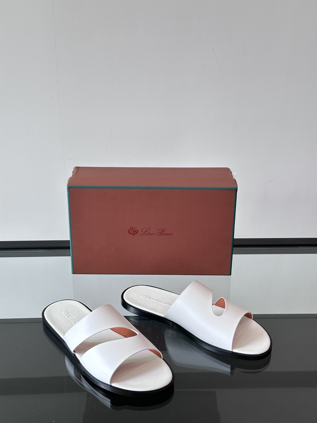 Loro Piana 男装拖鞋25ss 春夏系列 lP英伦休闲拖鞋 Loro Piana 25ss 春夏