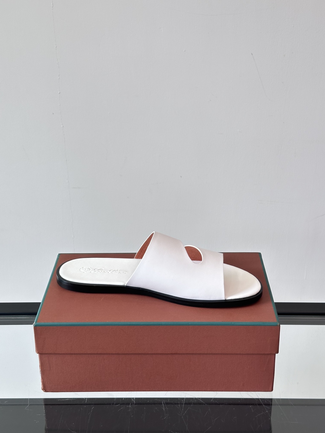 Loro Piana 男装拖鞋25ss 春夏系列 lP英伦休闲拖鞋 Loro Piana 25ss 春夏