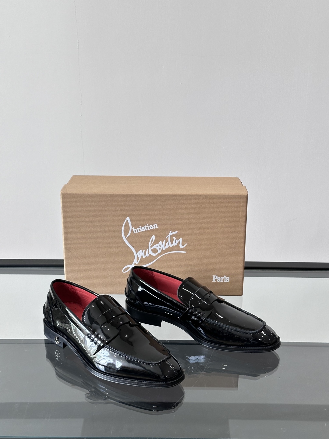 Christia*.Loubouti*高端男士商务正装皮鞋，原版真牛皮大红底，意大利进口牛皮大底，头层牛